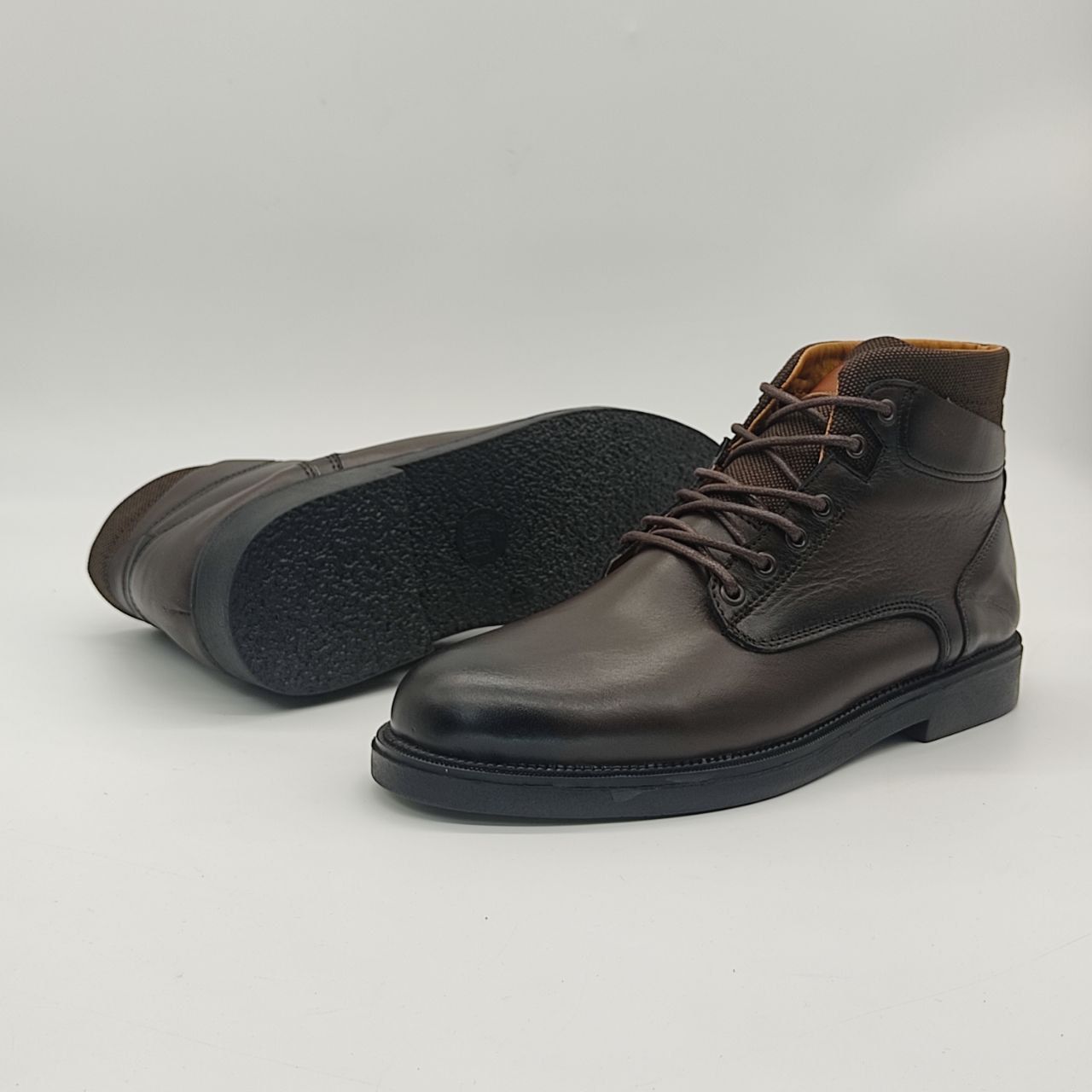 Classic Leather Boot